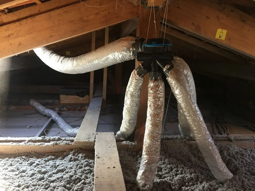 Rénovation de salle de bain - Les coûts liés à la ventilation MVC des combles au Mans